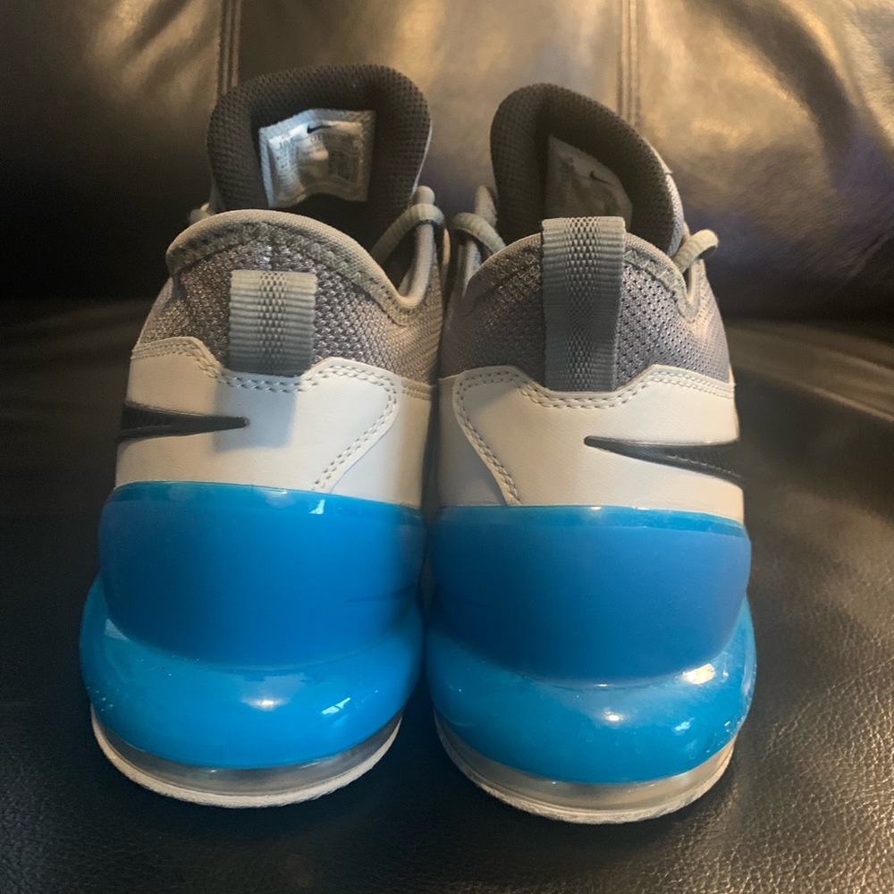 **Brand New**Nike Air Max Impact Men’s size 10.5 - Picture 4 of 4